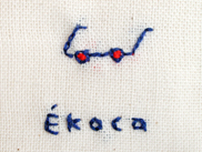 ekoca_青いめがねの手刺繍ふきん